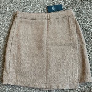 NEW Abercrombie Tan Skirt